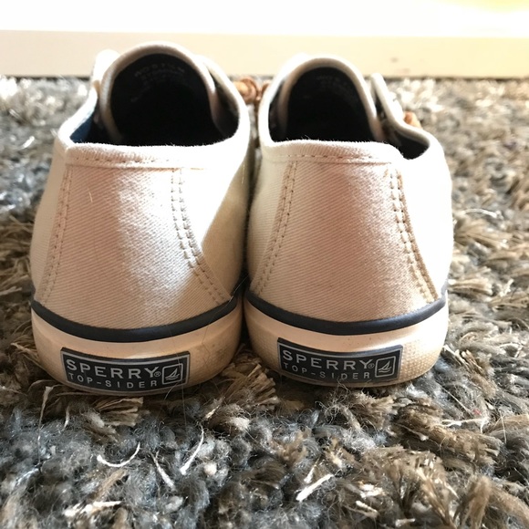 Sperry - Picture 3 of 4